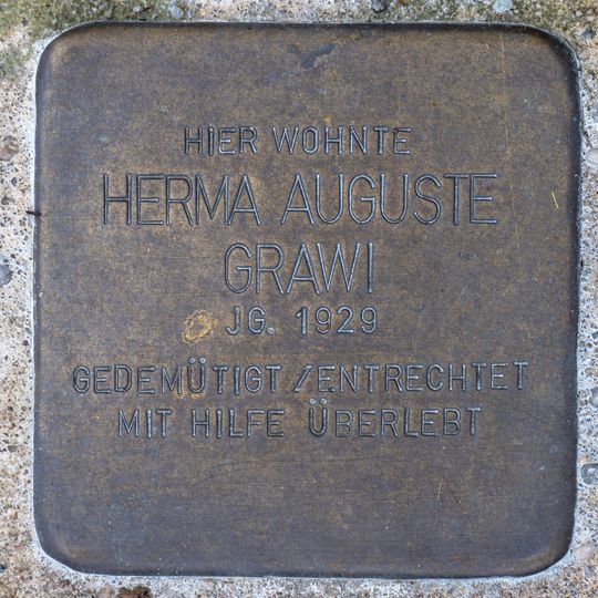 Stolperstein en memoria de Herma Auguste Grawi