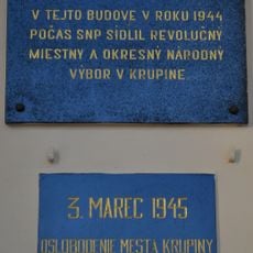 Sídlo revolučného NV, tabuľa pamätná