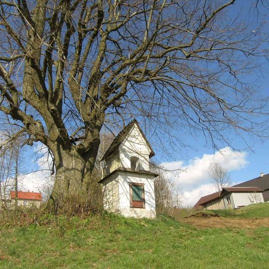 Kaplička v Horních Studénkách na okraji obce