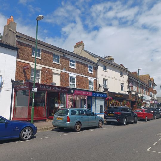 20-24, Surrey Street