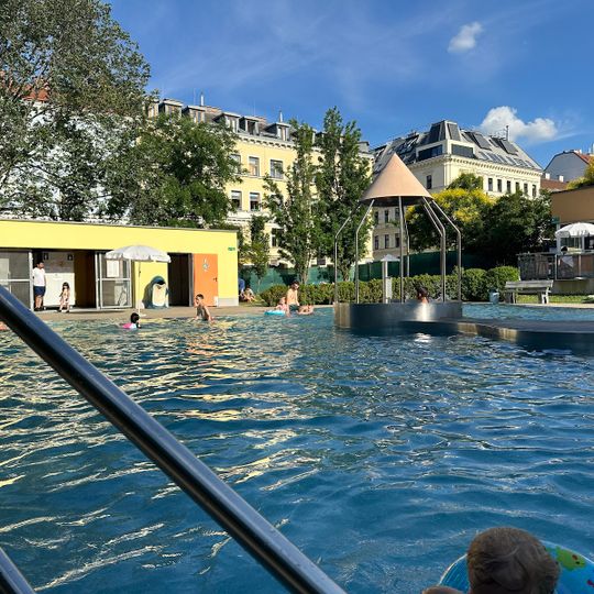 Familienbad Hofferplatz