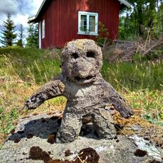 Statue