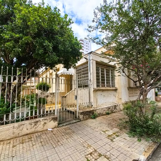 Avenida Doutor Carlos Botelho, 1786