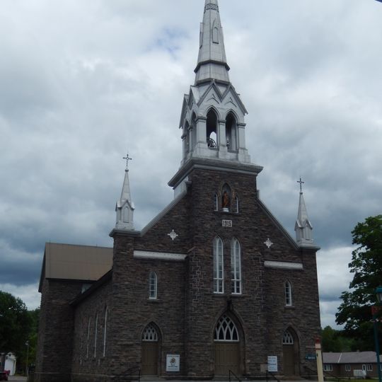 Église Saint-Félix-de-Valois de Chénéville