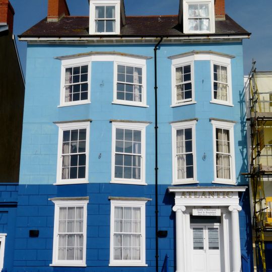 No.46 Marine Terrace