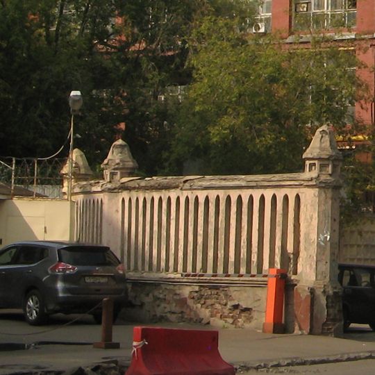 Ограда Электрозавода