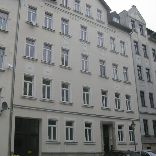 Mietshaus in geschlossener Bebauung Gießerstraße 49