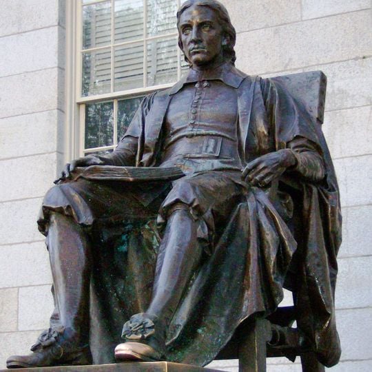John Harvard statue