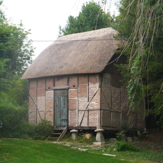 Granary At Manor House