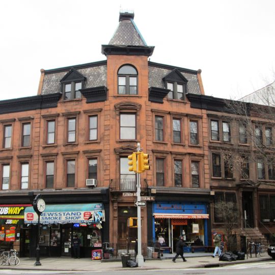 375–379 Flatbush Avenue y 185–187 Sterling Place