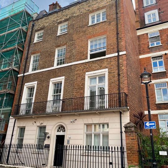 27, Gilbert Street W1