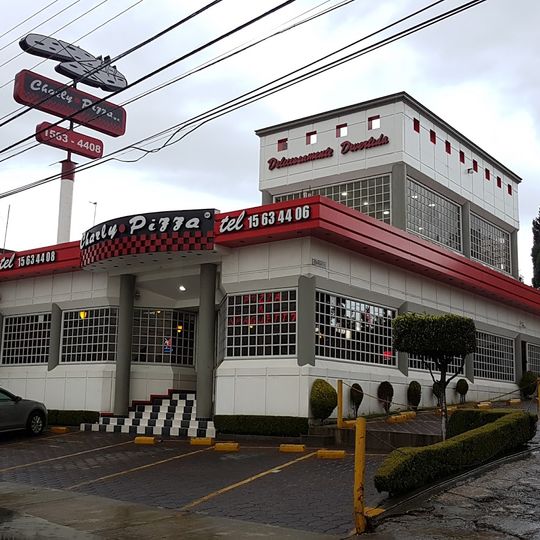 Charly Pizza