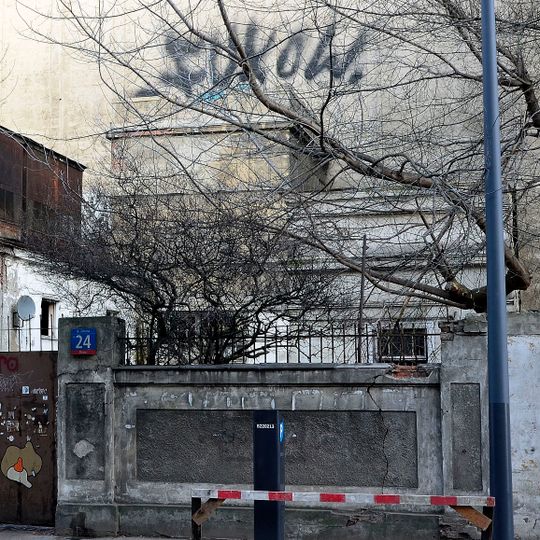 Elewacja zachodnia wieży trafostacji