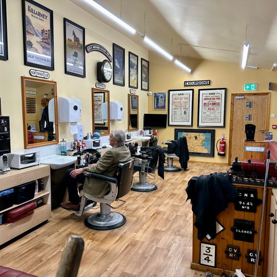 Headhunters Barber Shop & Railway Museum