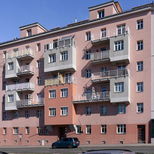 Wohnhausanlage Triester Straße 51-53