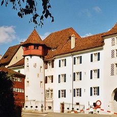 Museum of art and history of the Jura (building; Tour Rouge)