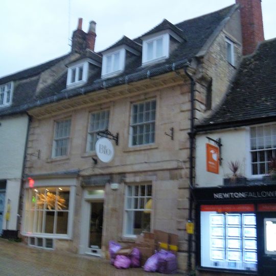 3, Ironmonger Street