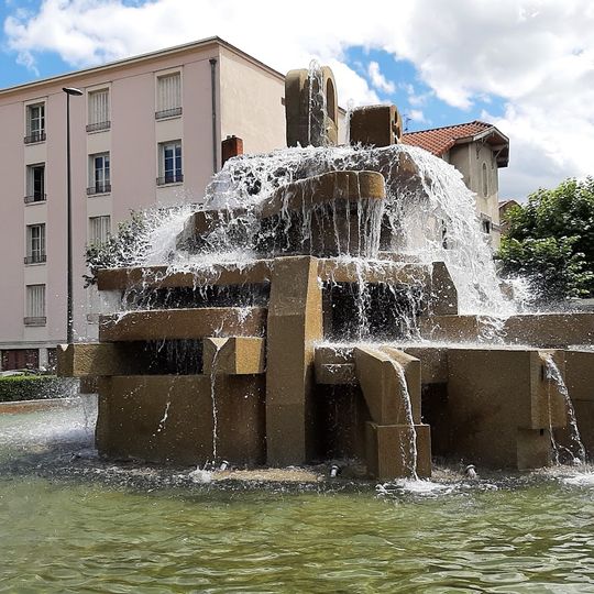 Piazza Aimé Coulaudon