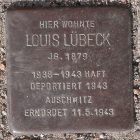 Stolperstein en memoria de Louis Lübeck