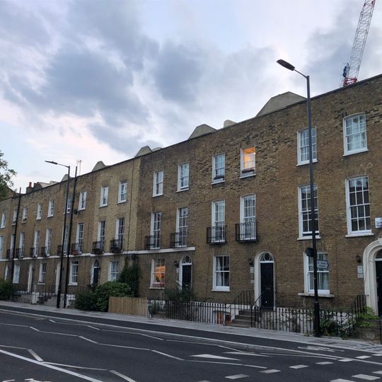 1-15, Queensbridge Road E2