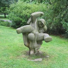 Socha Klukovská rvačka v parku Severní Terasa v Ústí nad Labem