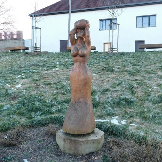 Socha nad Velkým rybníkem v Klínci