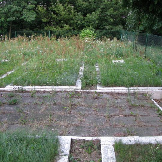 Cmentarz wojenny z II wojny światowej w Majdanie Królewskim