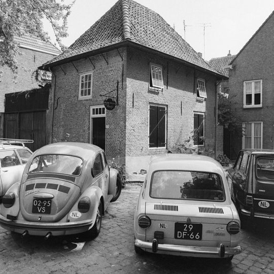 Sint Janskerkhof 16, 's-Hertogenbosch