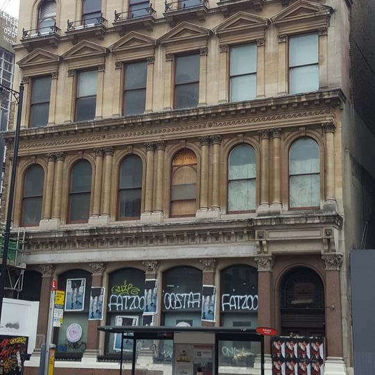 National Westminster Bank 180 -182 Shoreditch High Street