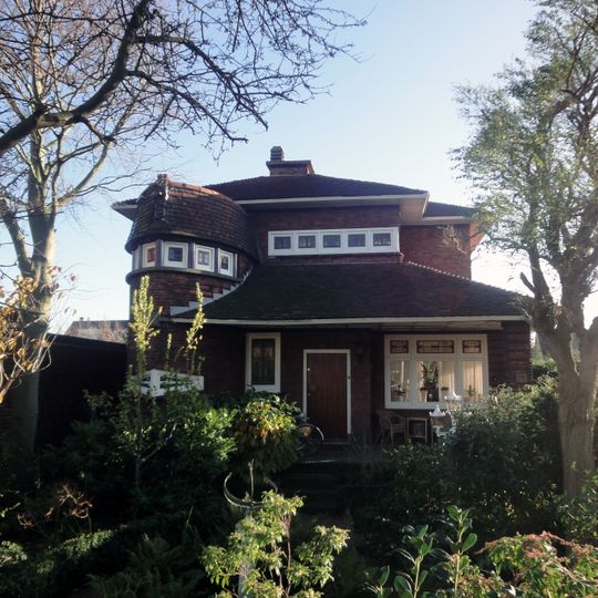 Woonhuis in de stijl van de Nieuwe Haagse School