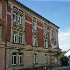 Mietshaus in halboffener Bebauung Otto-Uhlig-Straße 13