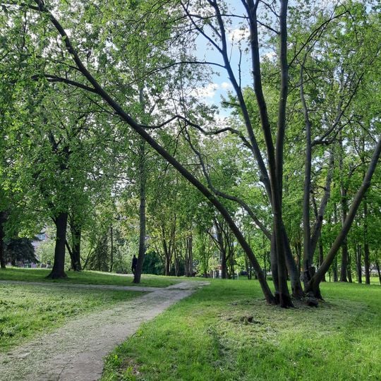 Tatarski Garden Square