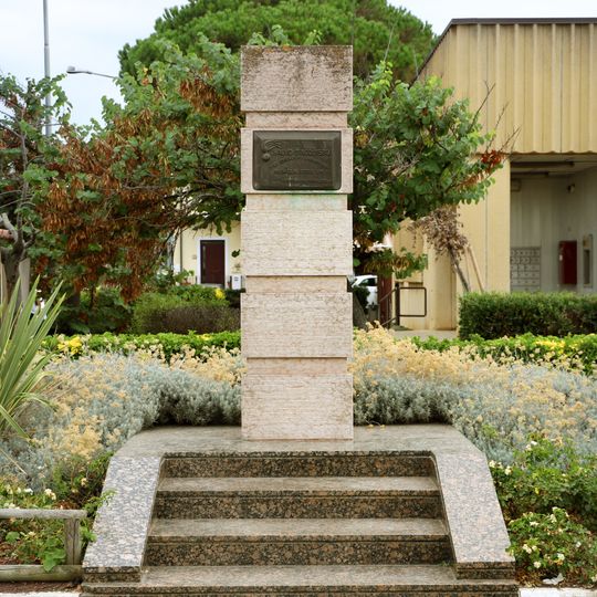 Monumento a Salvo D'Acquisto