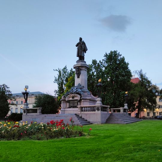 Mickiewicza Square in Warsaw