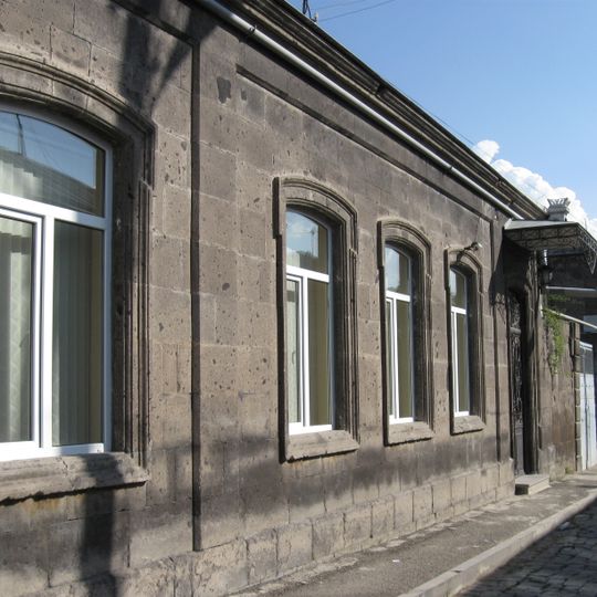 Vardan Ajemian 19, Gyumri