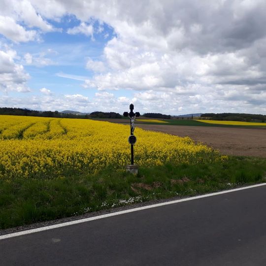 Kříž jihovýchodně od Záboří