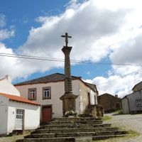 Caçarelhos e Angueira