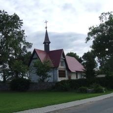 Zespół cmentarza z ruiną kościoła