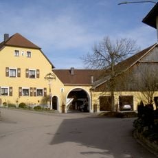 Wohnhaus eines Dreiseithofs