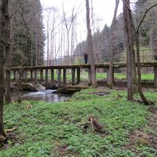 Česle na Ratibořském potoce nad vodní nádrží Žlutice