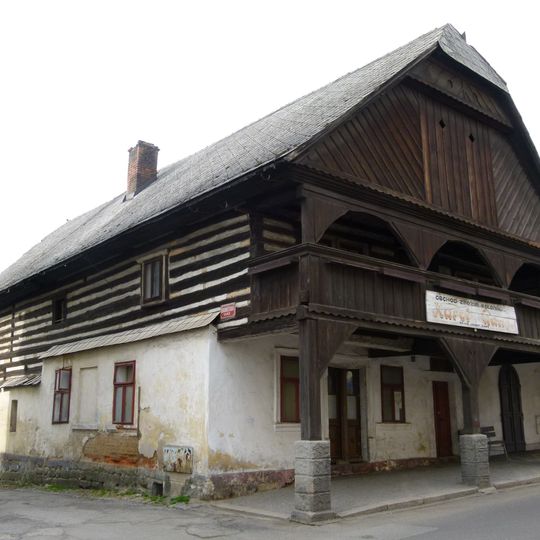 Náměstí Míru 129