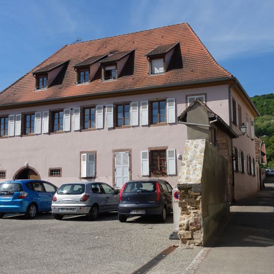 Presbytère au 12 rue des Prêtres