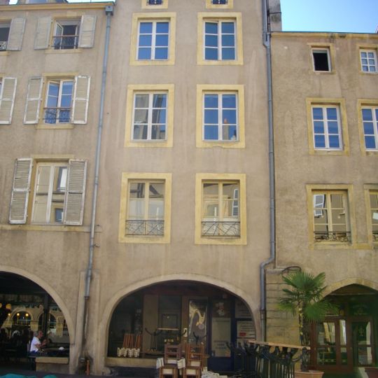 Maison, 17 place Saint-Louis