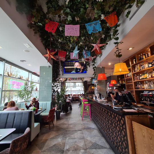 Internacional Restaurant Bar