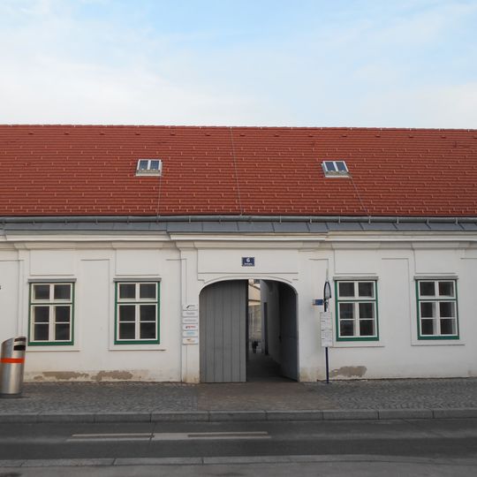 Residential house Kirchenplatz 6