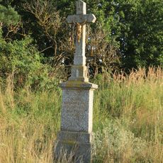 Kříž u cyklostezky nedaleko Ocmanic