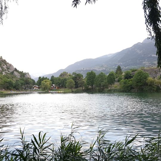 Le Lac