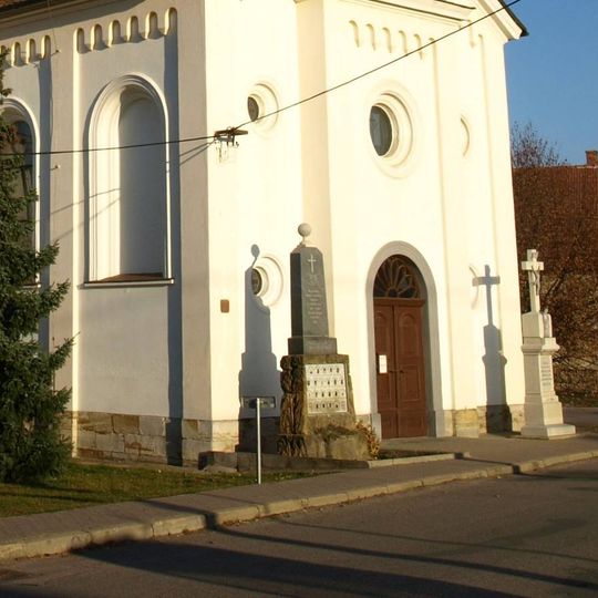 Pomík padlým u kaple svatého Donáta v Zakřanech