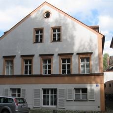 Wohnhaus, Südhaus ehemaliges Gasthaus zum Schwarzen Raben