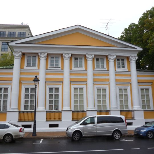 Главный дом